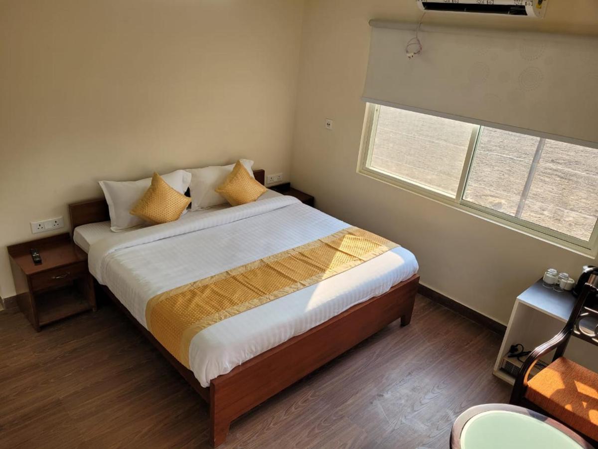Corbett Veda Inn Ramnagar  Luaran gambar