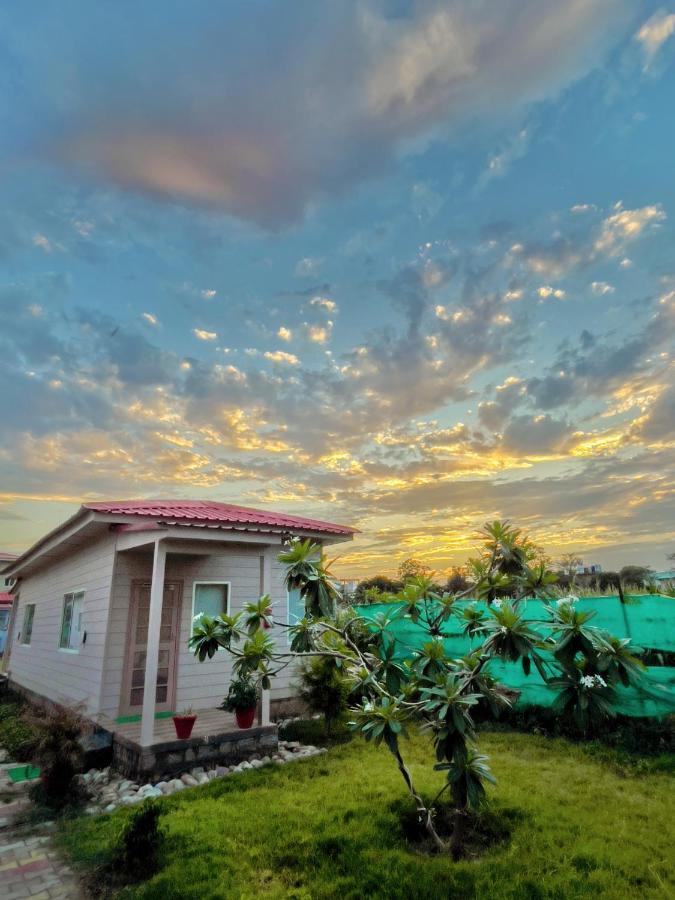 Corbett Veda Inn Ramnagar  Luaran gambar